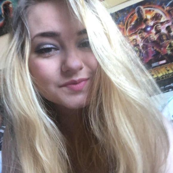 Meet your Posher, Megan - Picture 1 of 1